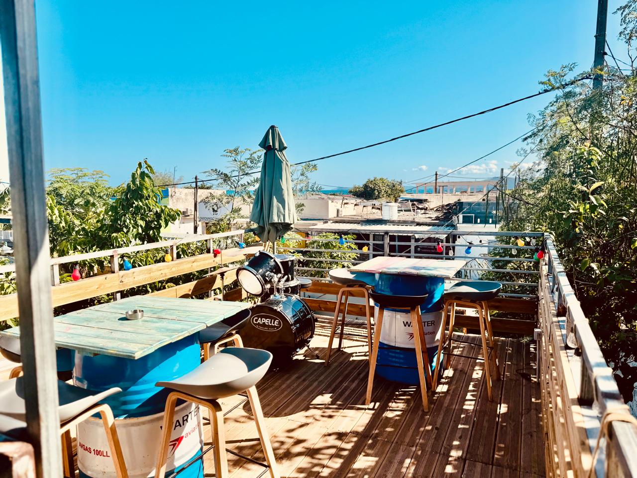 Coin artistique et café